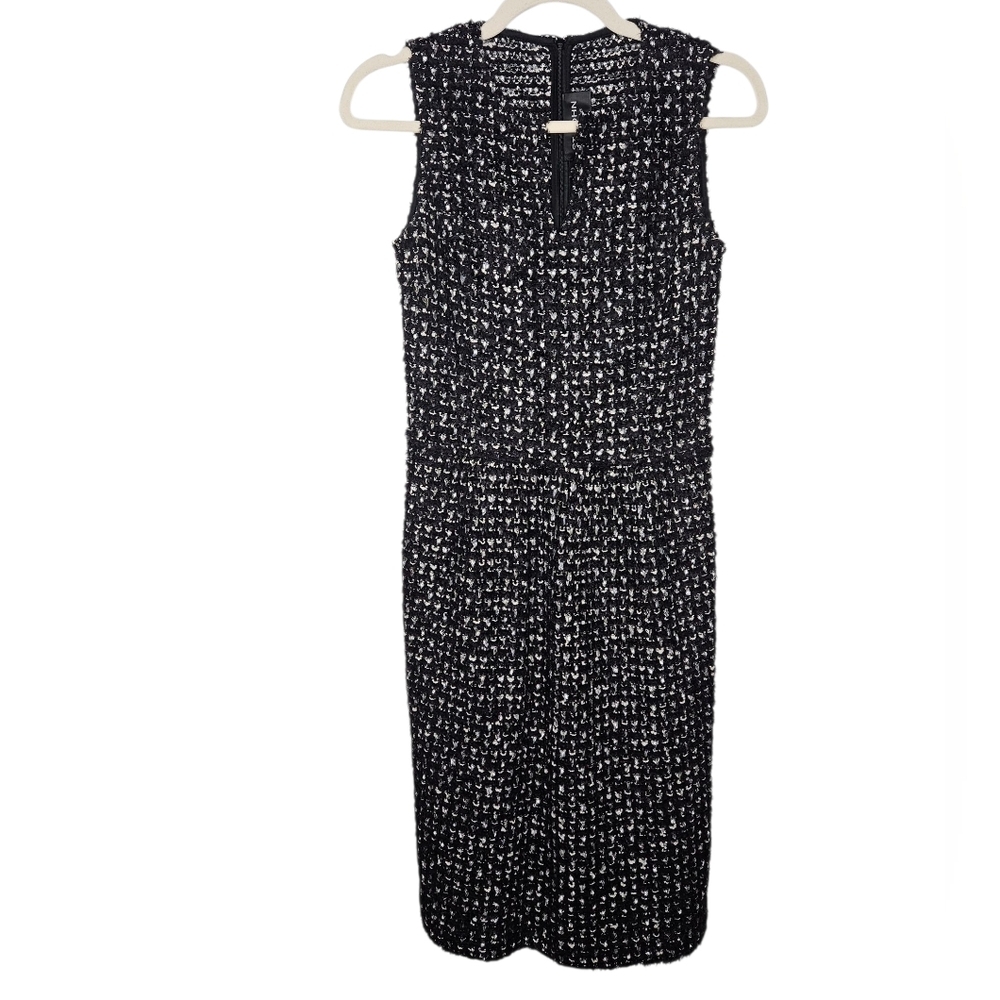 St. John Couture Black White Tweed Sleeveless Sheath Dress, Size 2, EUC